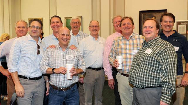 Group of MUS Alumni at Homecoming dinner.